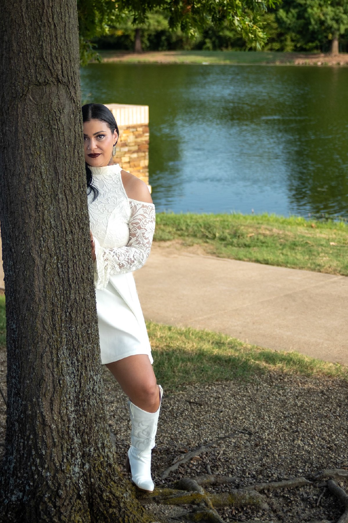 Anna - Outdoor Portrait Session at Frisco Commons — frame 2 of 25