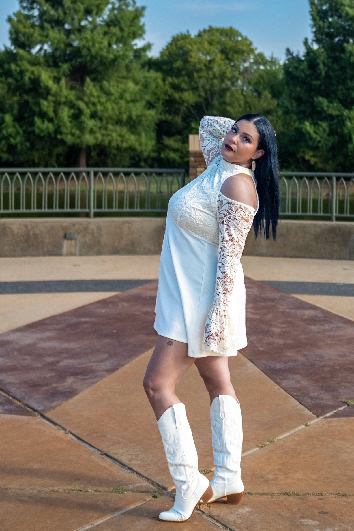 Anna - Outdoor Portrait Session at Frisco Commons — frame 4 of 25