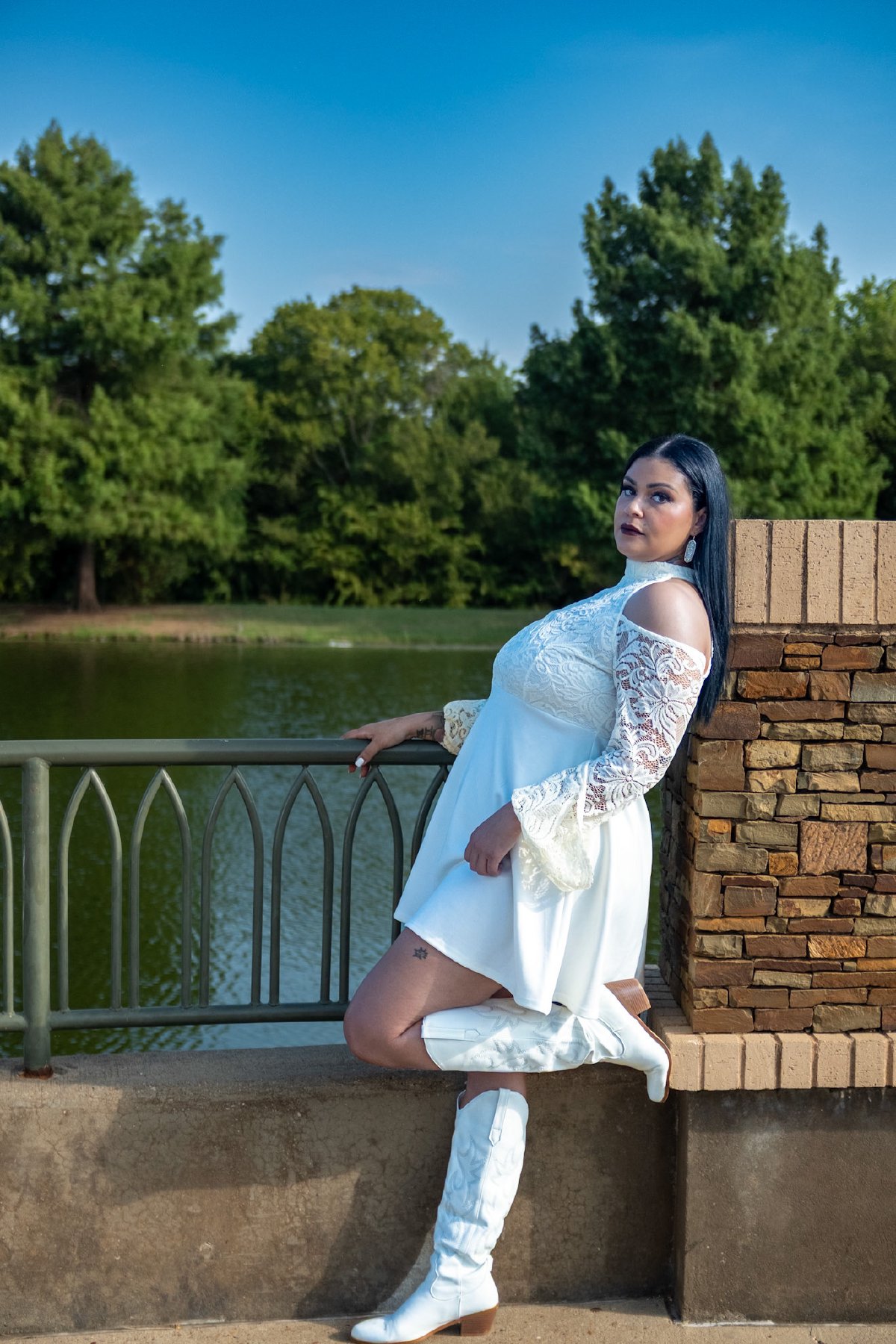Anna - Outdoor Portrait Session at Frisco Commons — frame 12 of 25