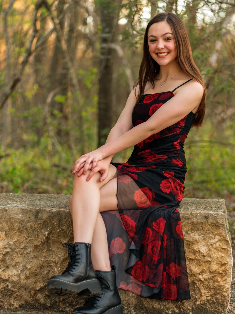 Hailey senior portrait, Limestone Quarry Park, Frisco