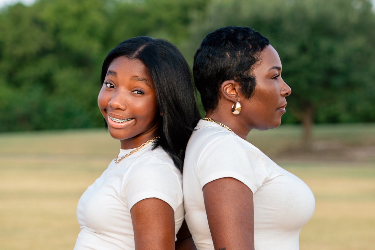 Jamie & Maya - Mother-Daughter Session at Frisco Commons — frame 3 of 27