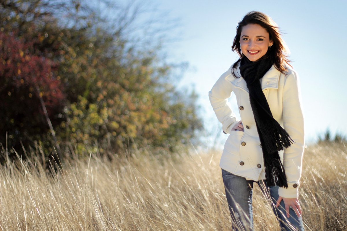 Outdoor Portraits — frame 6 of 11