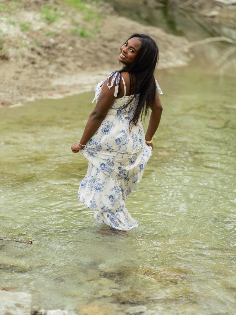 Zoe senior portrait, Limestone Quarry Park, Frisco