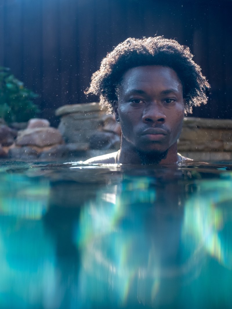 Underwater portrait session in North Texas