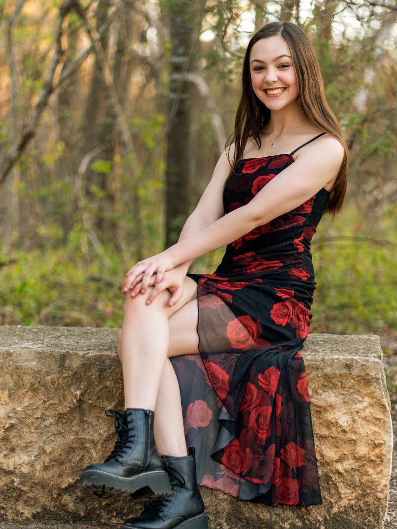 Senior & Graduation Portraits in DFW