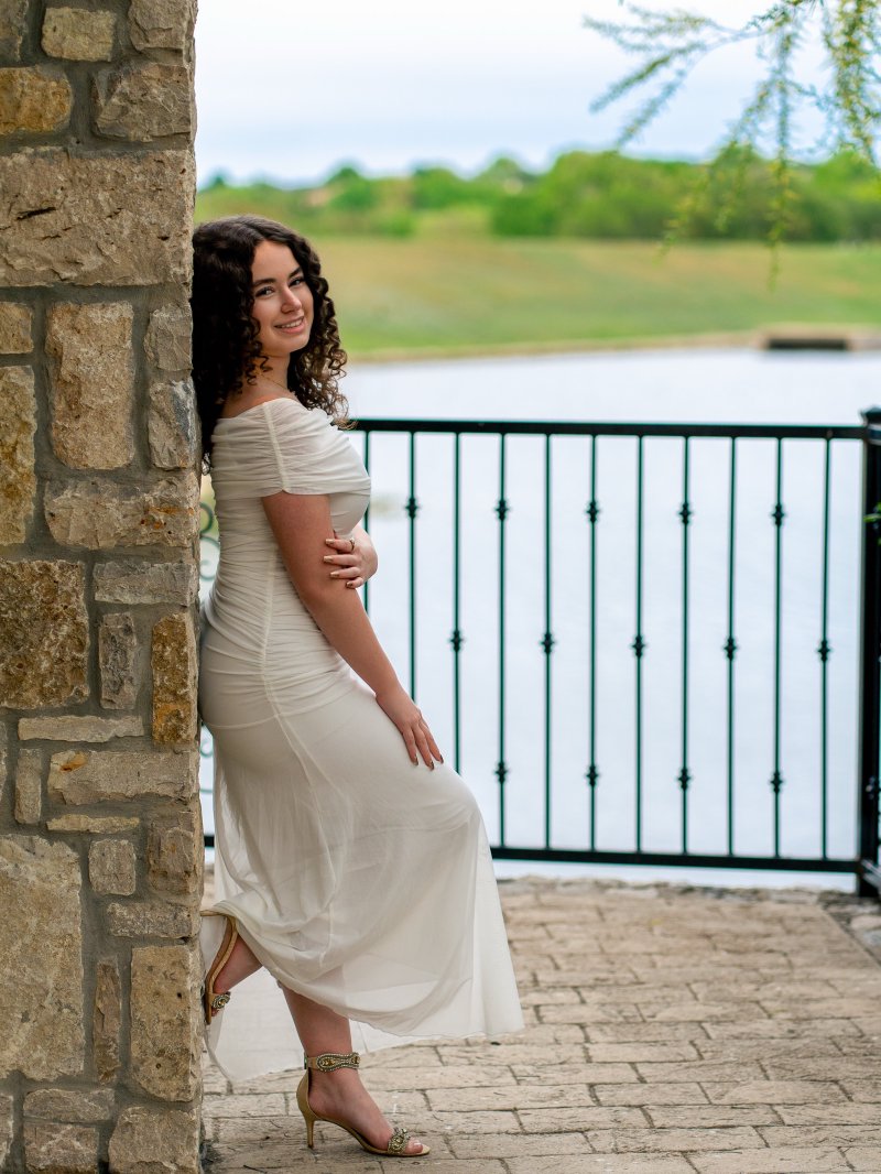Senior & Graduation Portraits in DFW