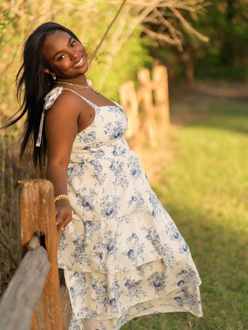 Senior & Graduation Portraits in DFW