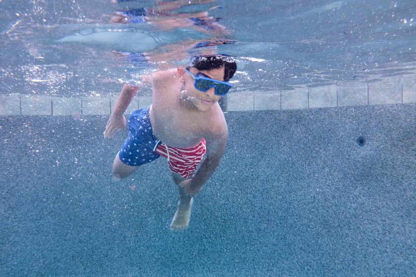 Underwater Photos of Your Kids: What a Frisco Pool Session Looks Like